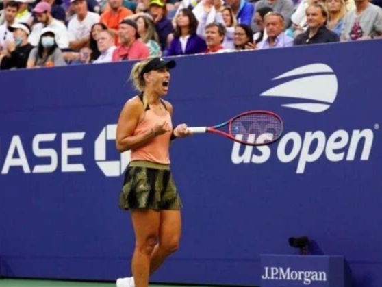 还可在更衣 还可在更衣