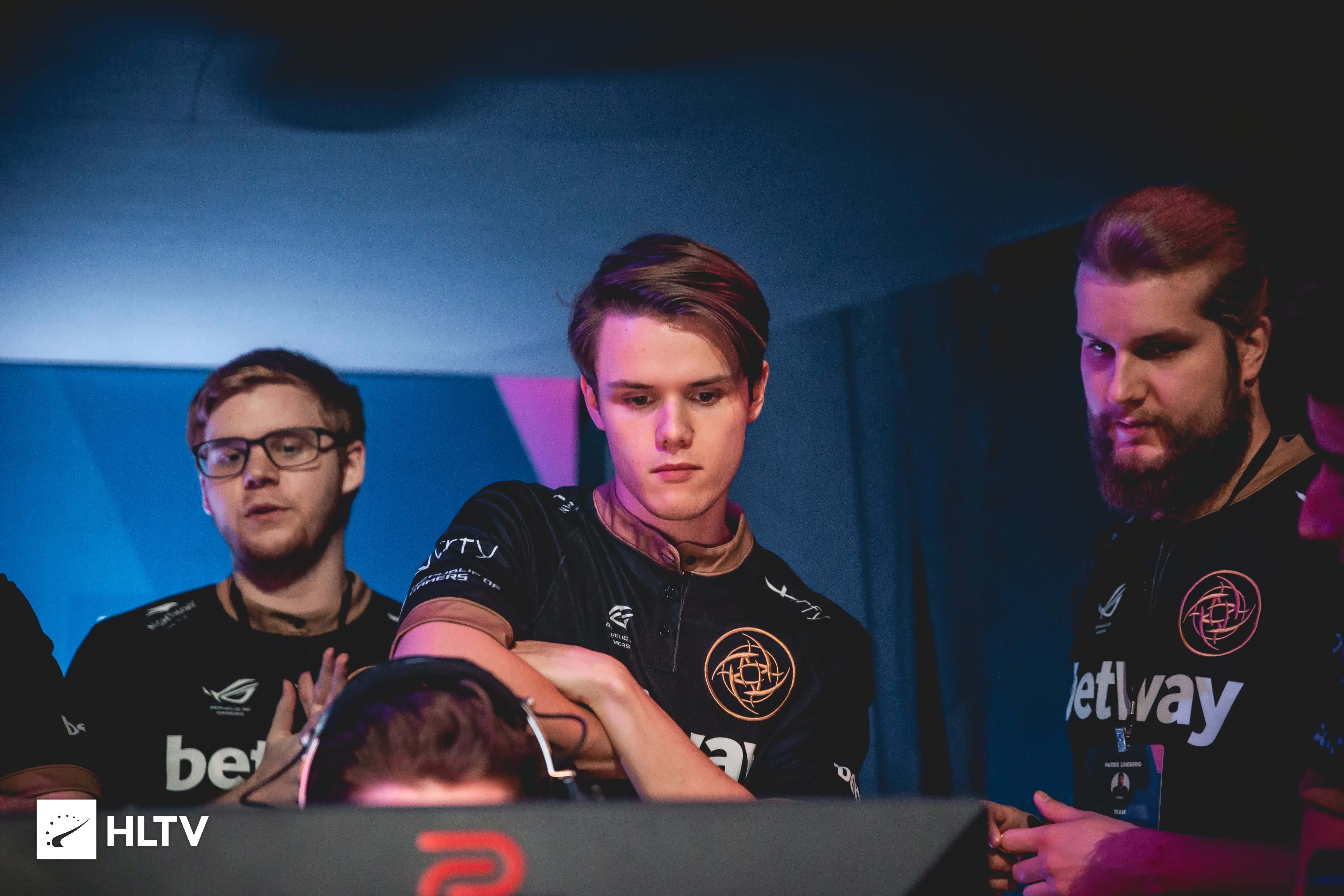 害的坚定决 害的坚定决