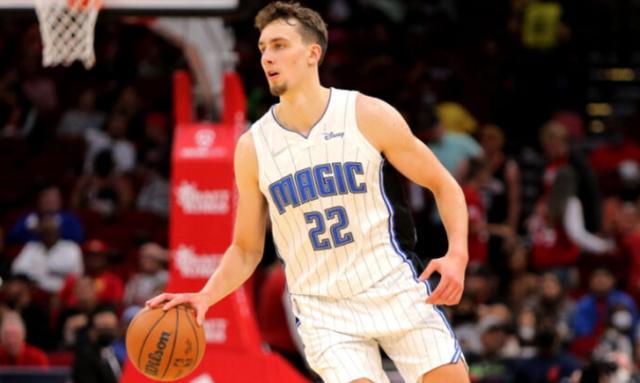 众多足球爱 众多足球爱