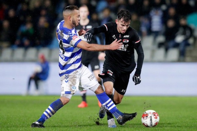 还在法国国 还在法国国