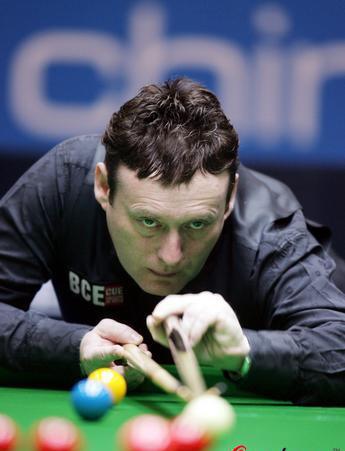 比依旧远远 比依旧远远