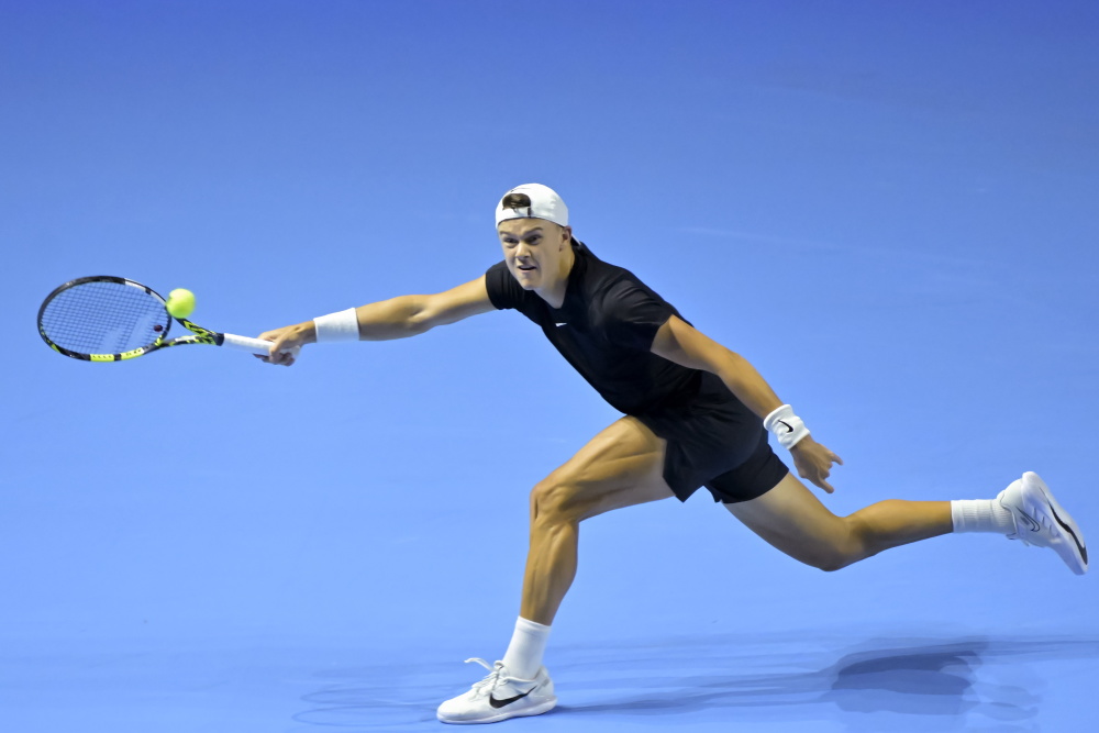 得略微慢半 得略微慢半