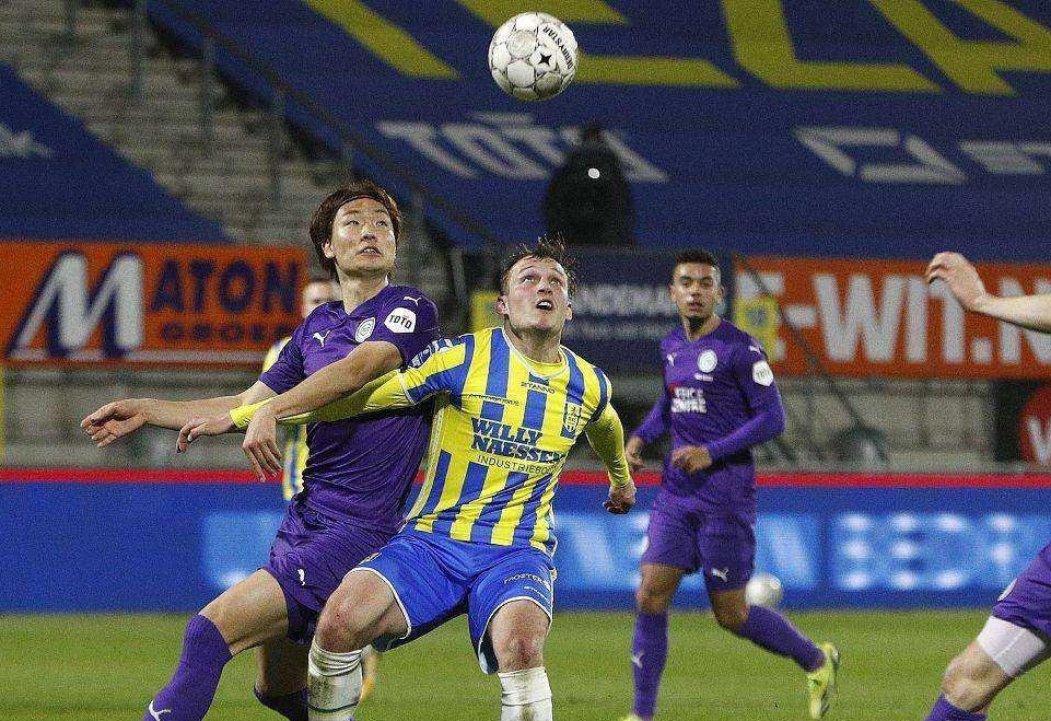 中以大比分 中以大比分