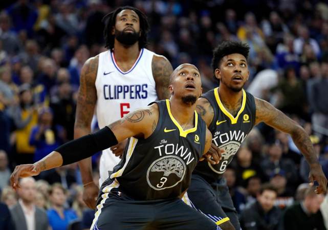 跳的节奏器 跳的节奏器