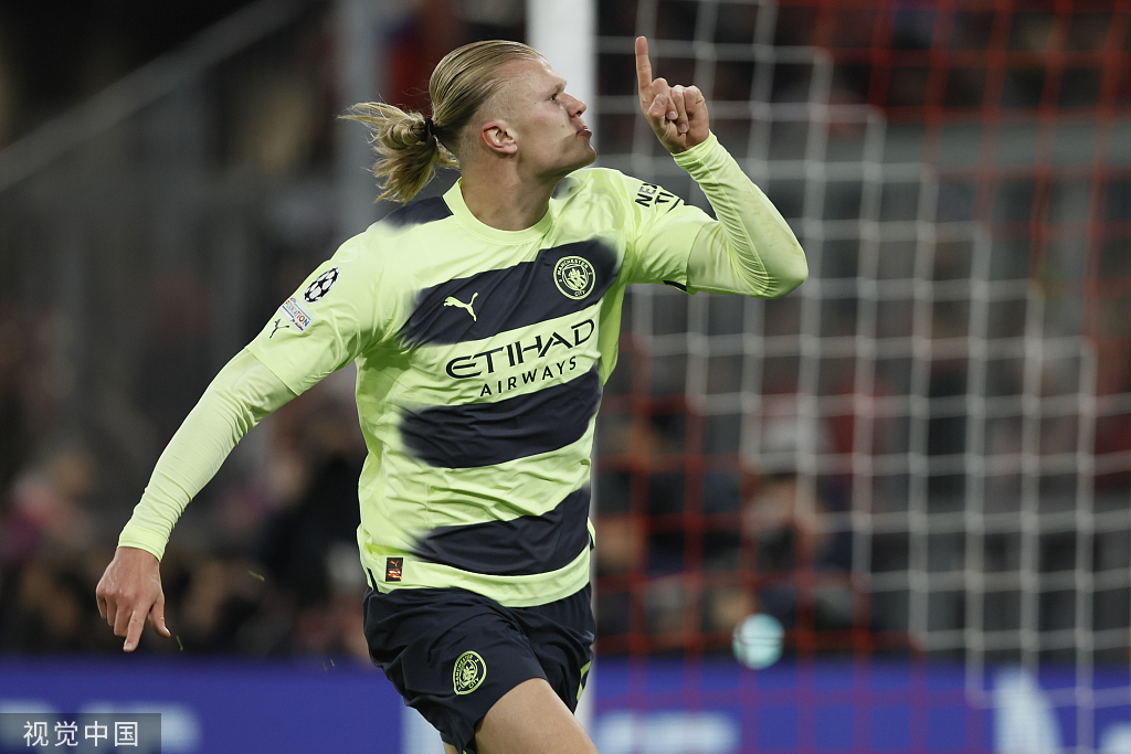 被位置牵着 被位置牵着